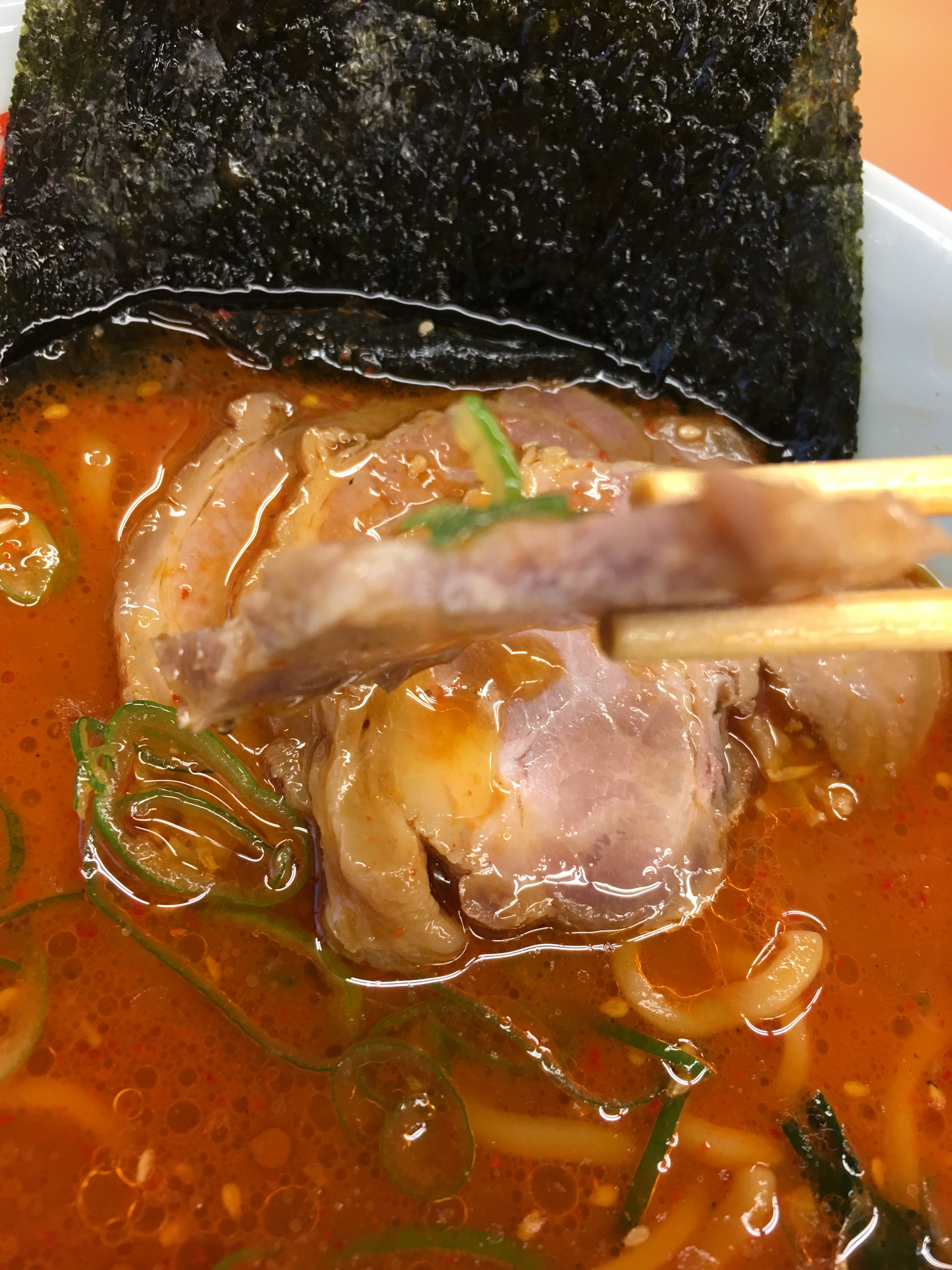 山岡家の辛味噌チャーシュー麺　チャーシュー