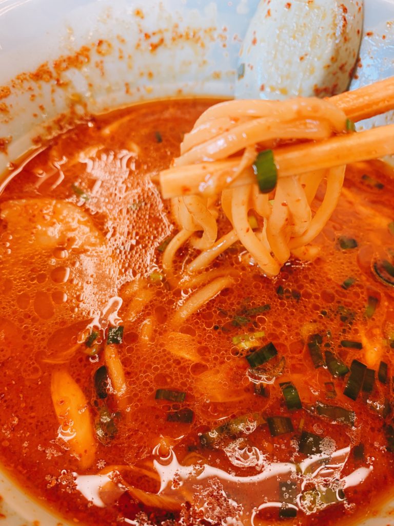 ラーメン　山岡家　地獄の激辛ラーメン　麺